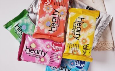 Why hearty clay is the best option for crafting flowers?